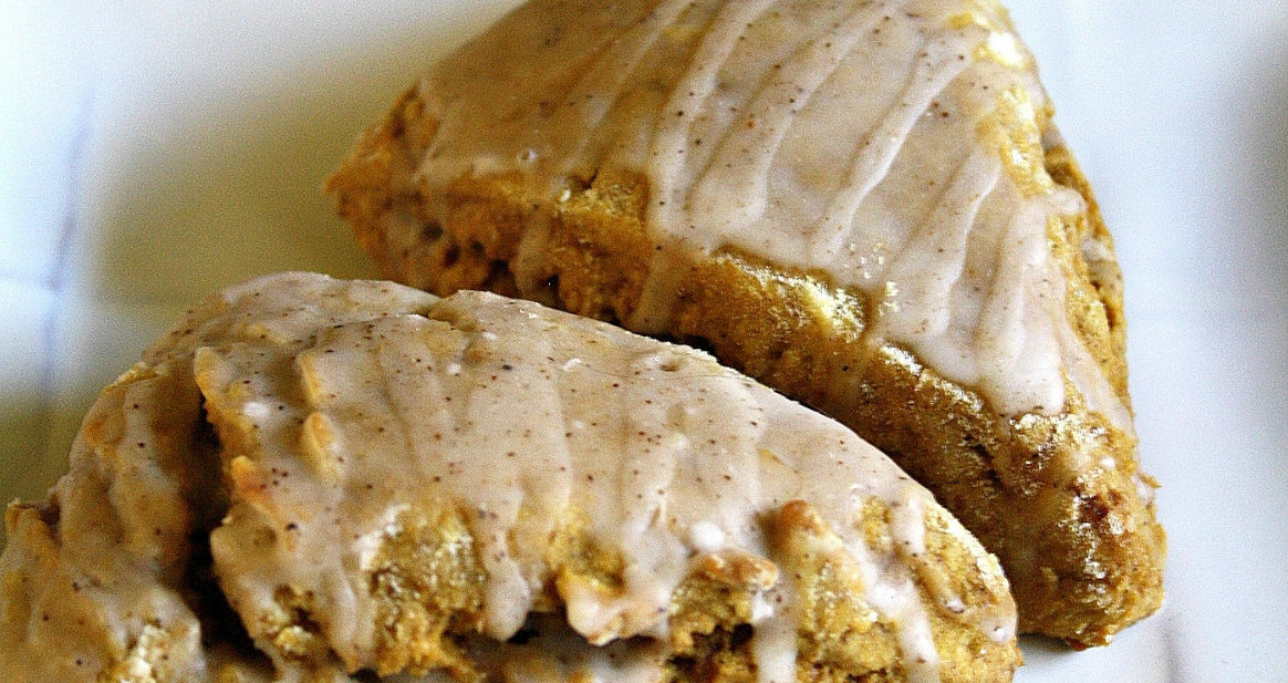 White plate with dairy free pumpkin scones